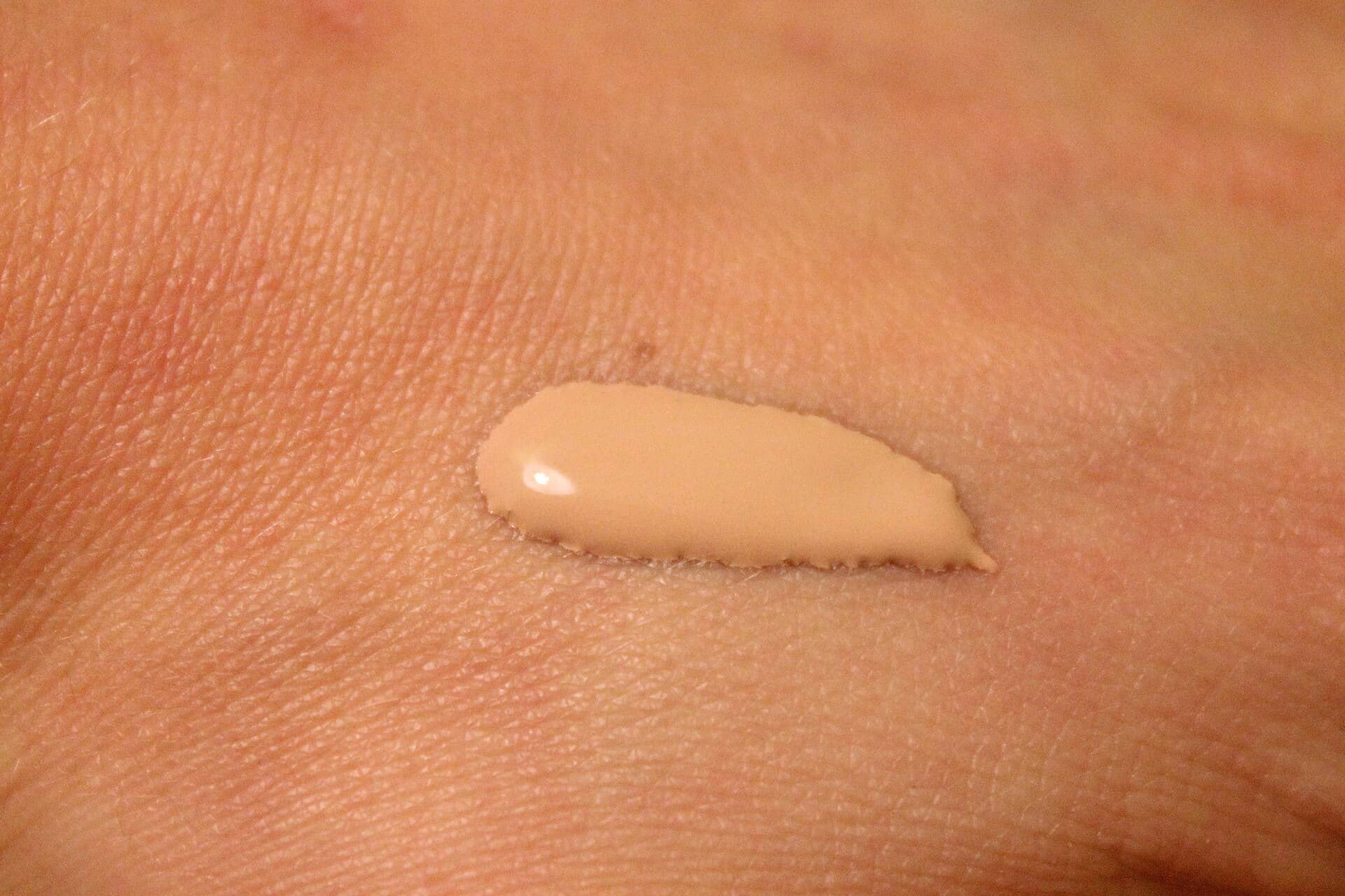 Aplicação de base facial